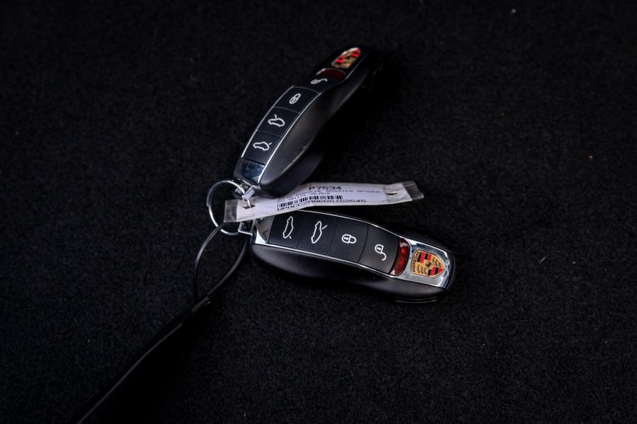  Porsche Boxster Spyder (981) 2016 года  (фото 69 из 72)